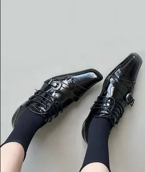 Кожаные Лоферы с Квадратным Носком и Металлической пряжкой; Модная Женская Дизайнерская Обувь без застежки; Деловые Уличные ботинки 