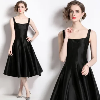 Платье с широким плечевым ремнем с кованым лицом 2023, женская высококачественная текстура, Черная французская талия Хепберн, Облегающее маленькое платье Han